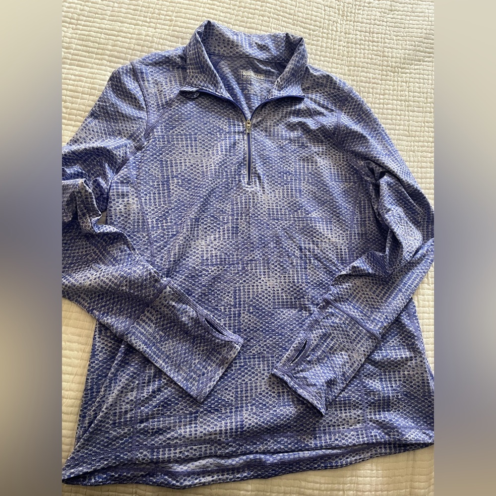 NWOT Kirkland Signature Blue Textured Zip Pullover - Picture 4 of 5